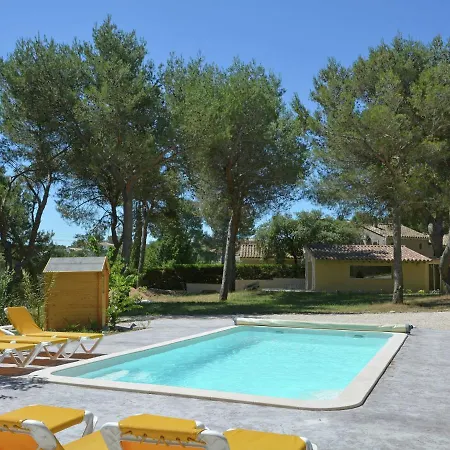 Lush In Beaucaire With Swimming Pool