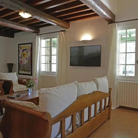 Villa Lush In Beaucaire With Swimming Pool *