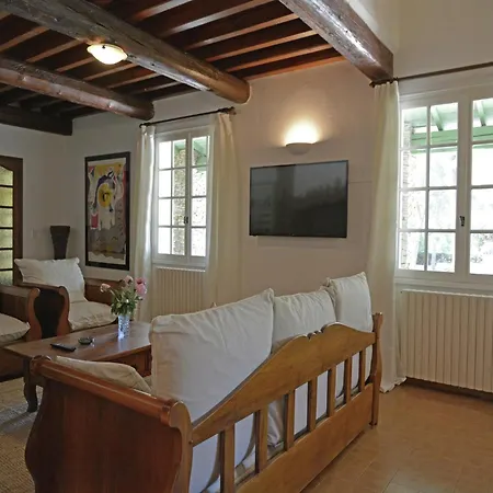 Elegant Mansion In Provence * Beaucaire (Gard)