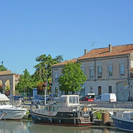 Elegant Mansion In Provence * Beaucaire (Gard)