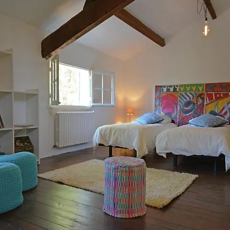 Elegant Mansion In Provence Vila *