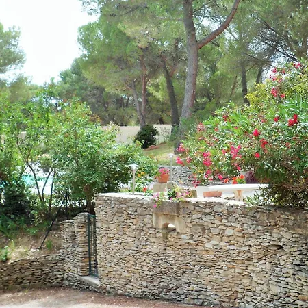 Elegant Mansion In Provence *