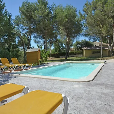 Elegant Mansion In Provence Beaucaire (Gard)